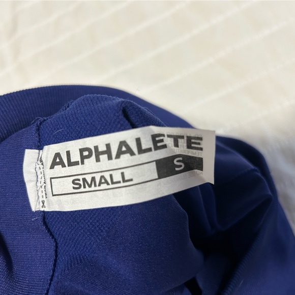 ALPHALETE AMPLIFY SHORTS - Picture 3 of 3